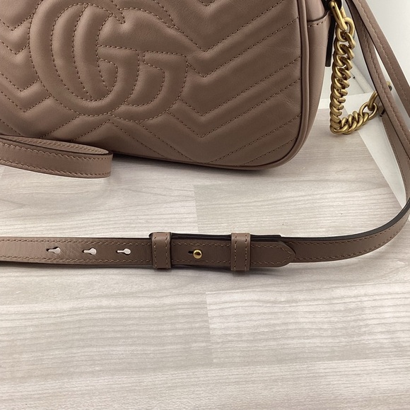 Gucci Marmot Doble G Leather Crossbody Bag with Gold Hardware - Picture 8 of 9